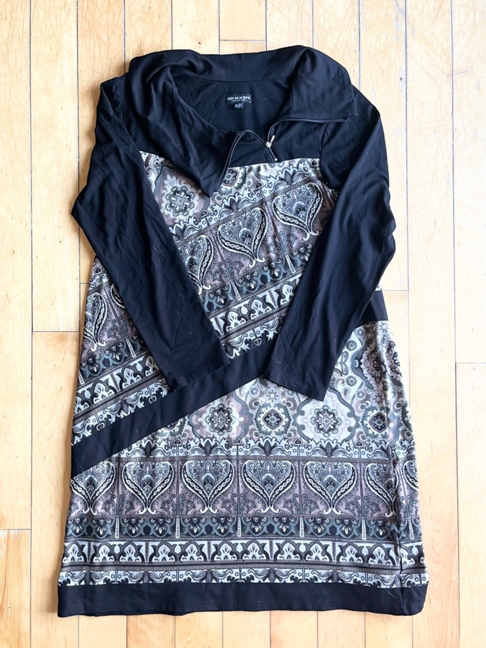 Rien ne se perd tout se crée Boho Long Sleeve Paisley Dress Size XXL